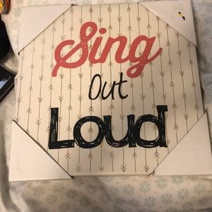 Sing out loud decoration